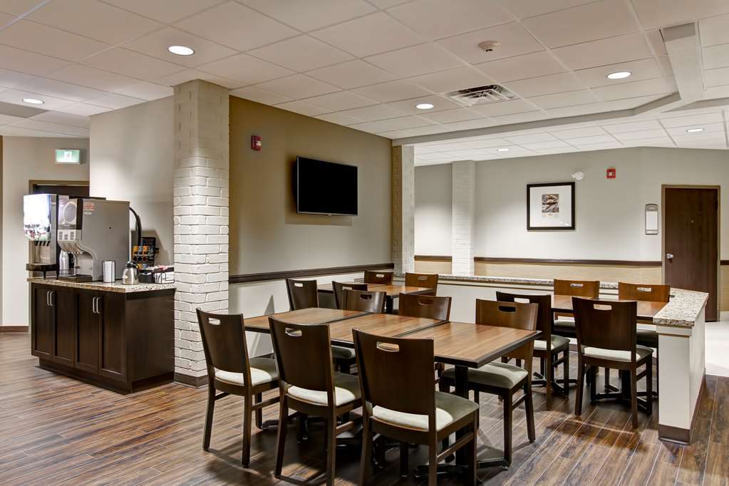 Best Western London Airport Inn & Suites Restaurant foto